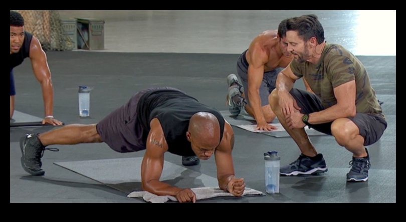 Pachetul de șase Prezentare Cele mai bune 10 exerciții pentru abdomene pentru a te smulge 3 Six-Pack Showcase: Evidențierea celor mai bune exerciții pentru abdomen