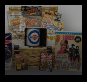 Retrăiește romantismul trecutului cu cadouri vintage și nostalgice 4 Retro Romance: cadouri vintage și nostalgice pentru o aniversare sentimentală