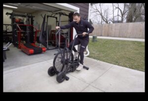 Cardio King: Cele mai bune alegeri pentru echipamentele de exercițiu care bat inima acasă